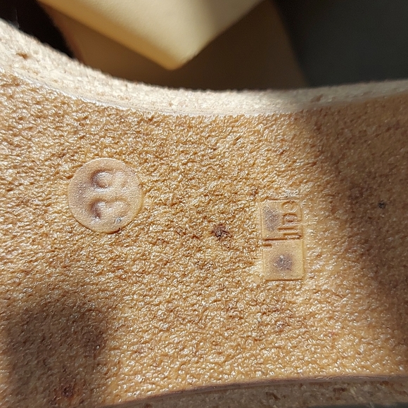 Off Limits leather wedge sandals - Picture 4 of 4